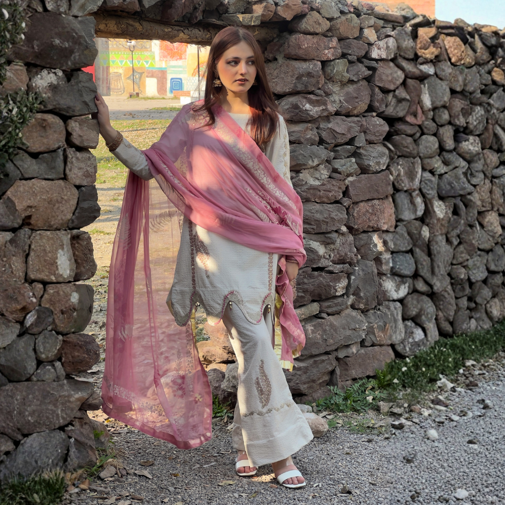 GUL-A-NAZ in Ivory