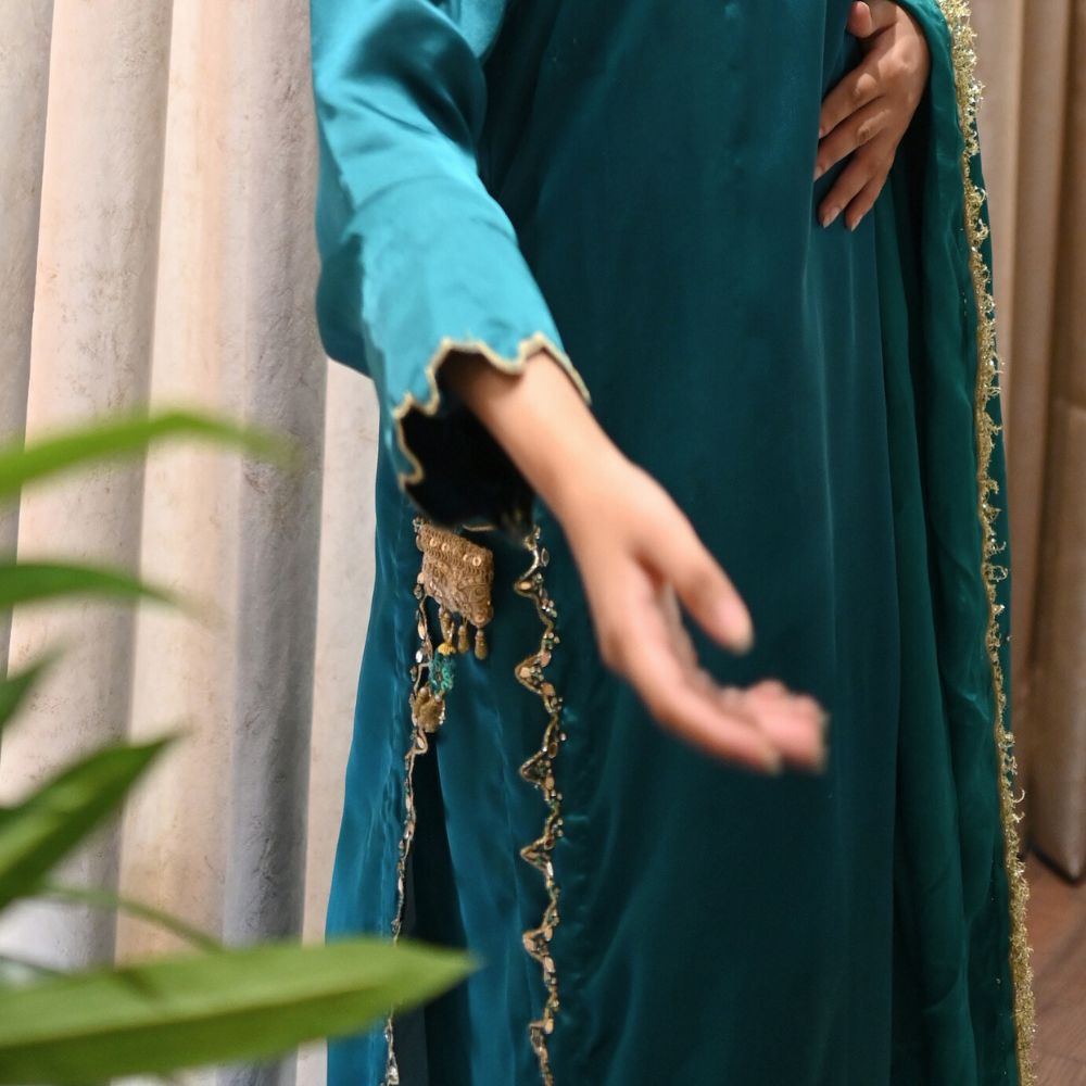 Meher-Teal Elegance - Image 4